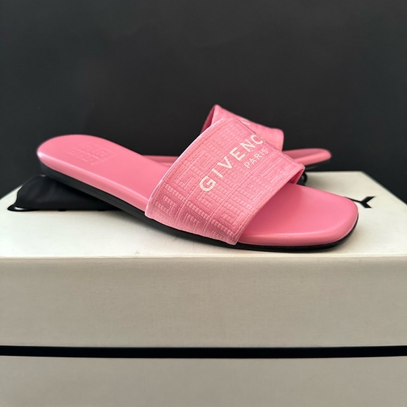 Givenchy 4G Monogram Flat Slide Sandals - Picture 6 of 10